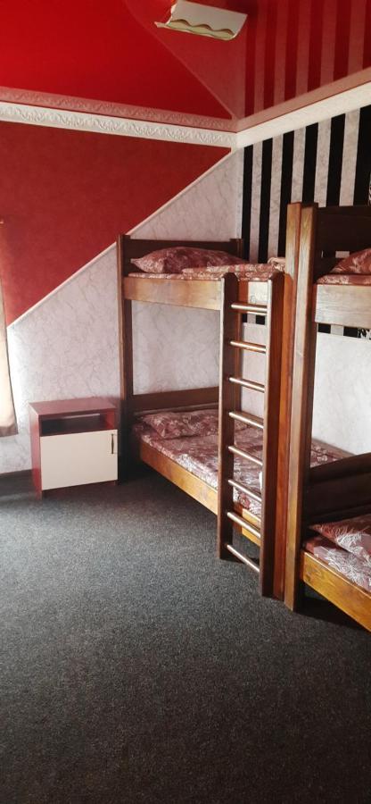 Inn Alibi Khorodelets Экстерьер фото